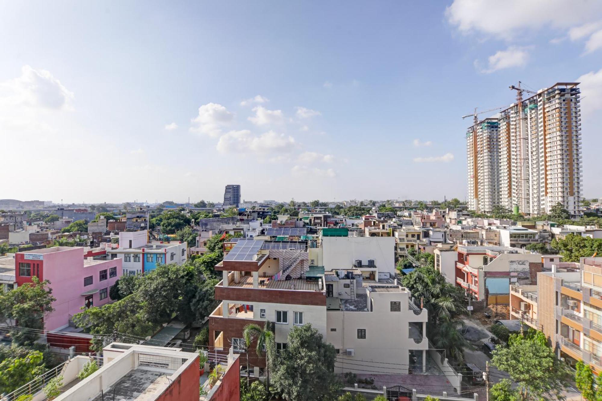 Status By Hotel The Emporio Ghaziabad Luaran gambar