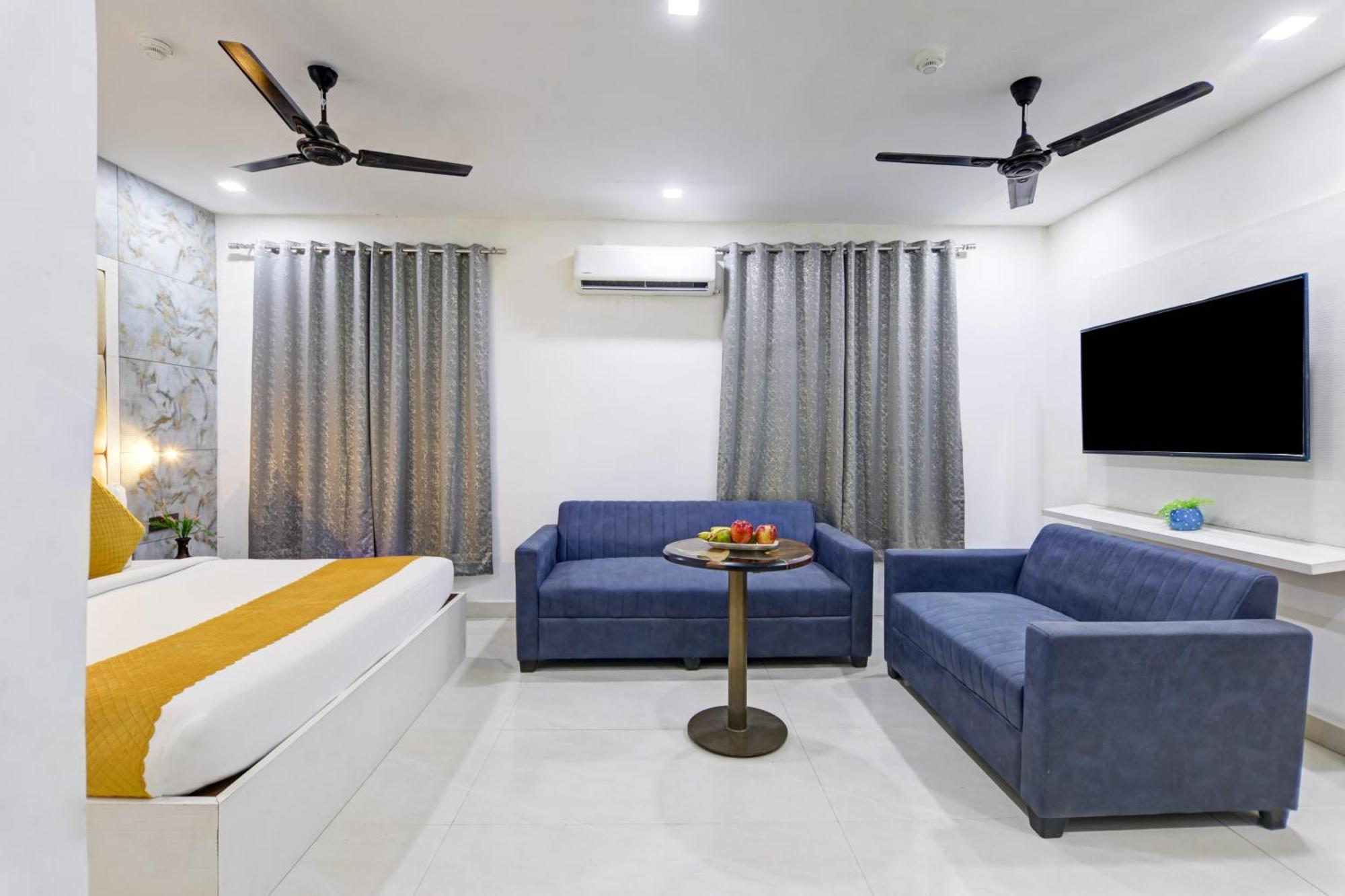 Status By Hotel The Emporio Ghaziabad Luaran gambar
