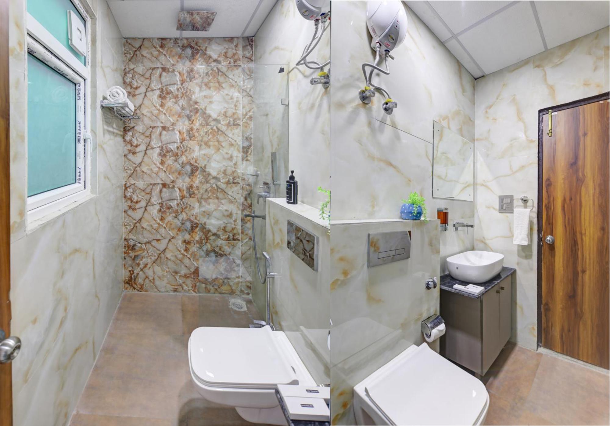 Status By Hotel The Emporio Ghaziabad Luaran gambar